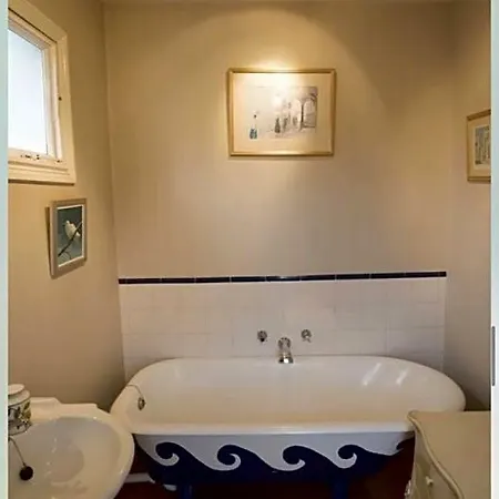10 St James Villas-2